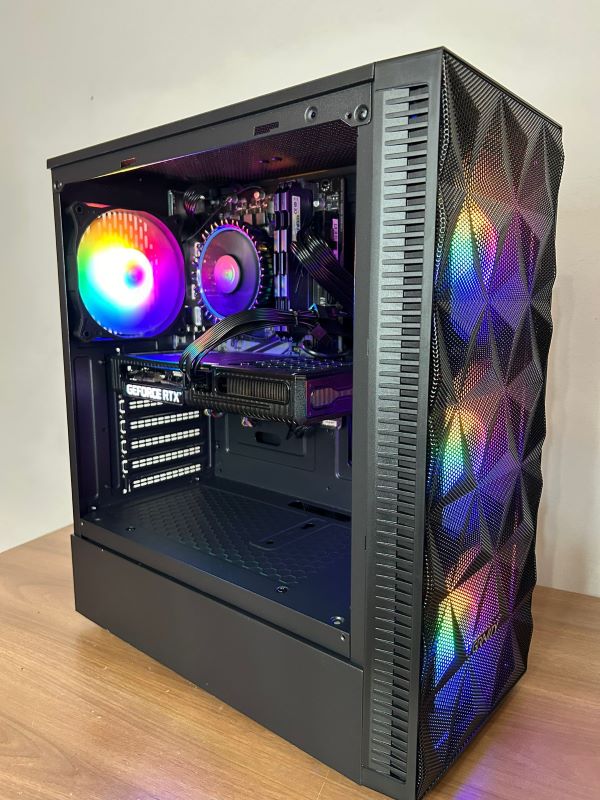 PC I3 12100F + RTX 3050 8GB