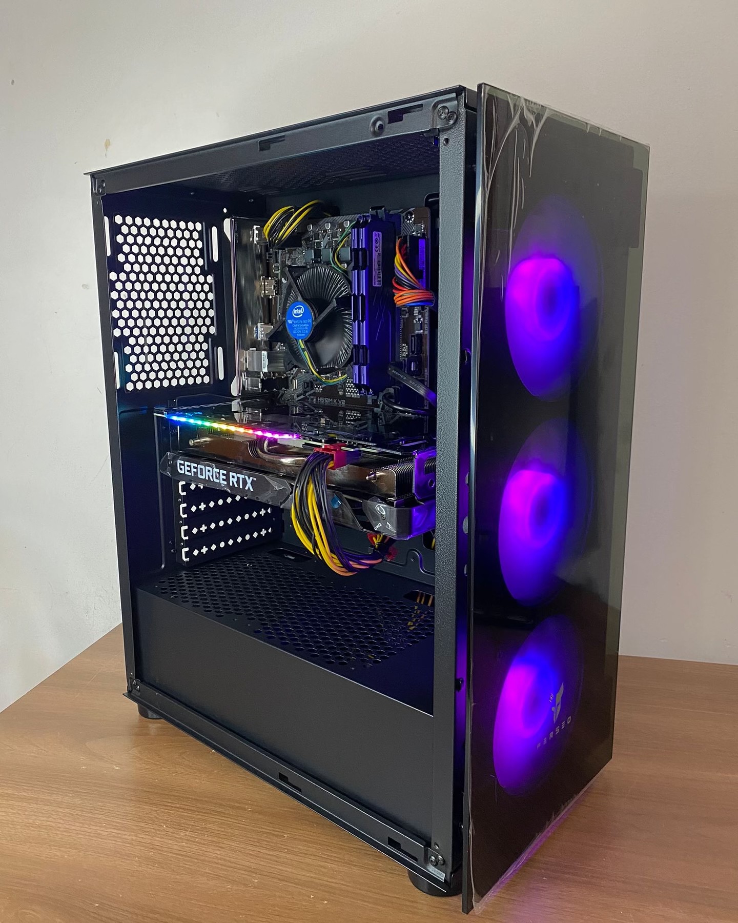 PC I5 14400F + RTX 4060 8GB